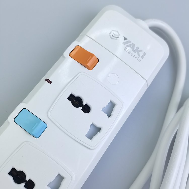 UK Power Wall Electrical Plugs and Sockets Extension Wire Electric 3 Way Multi Plug Socket 3/4/5 gang extension socket