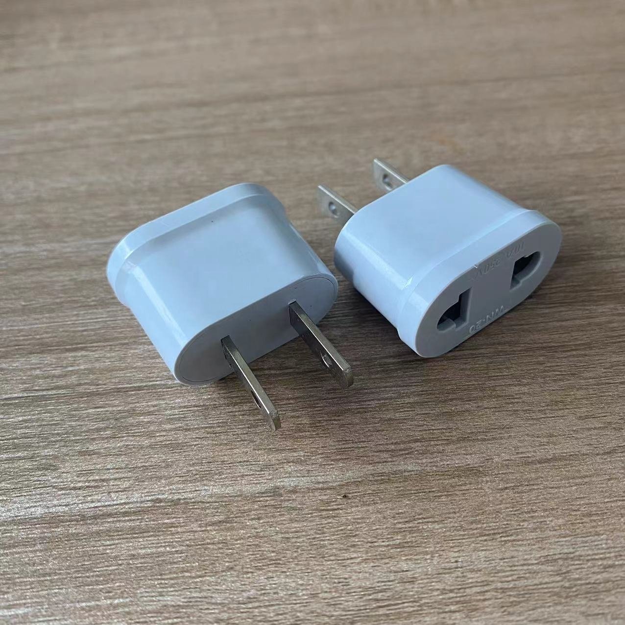 cantell USA standard Plug Adapter AC Power Converter, tourism conversion plug America Travel Plug Outlet Adaptor US to Universal