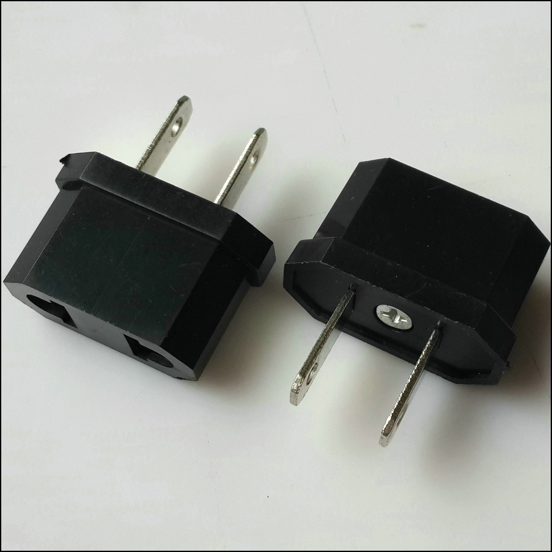 electrical power plug adapter
