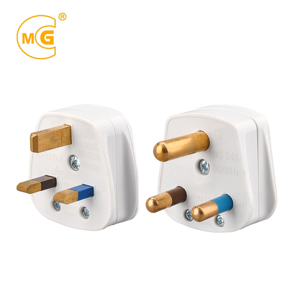 White uk standard 15Amp top plug with fused