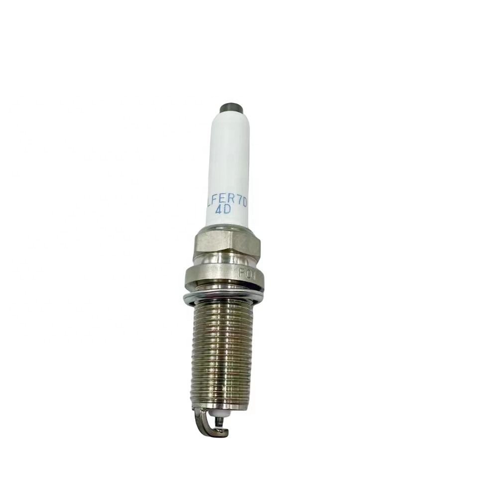 202V25923-0005 SINOTRUK Truck Gas Engine 7U4D Spark Plug Factory Spark Plug