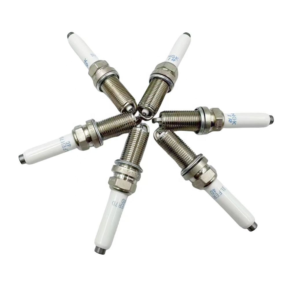 202V25923-0005 SINOTRUK Truck Gas Engine 7U4D Spark Plug Factory Spark Plug