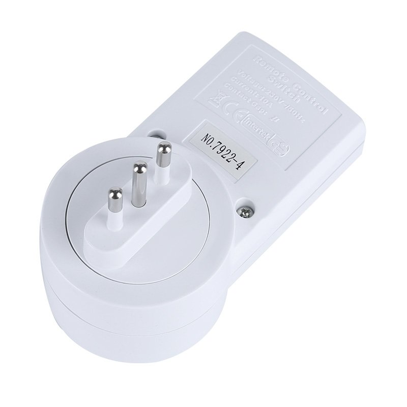 Electrical Plug 10A 230V Italy Outlet with 2 Remote Controller