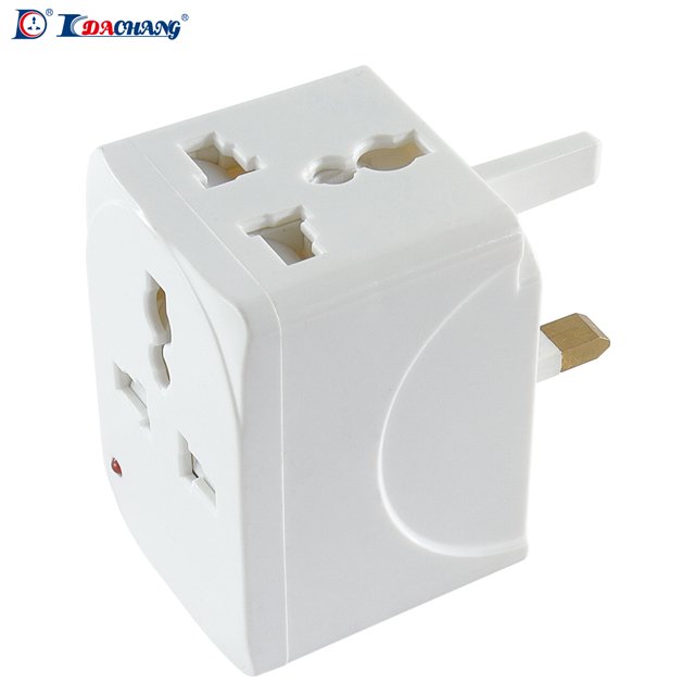 certificated universal travel adapter plug