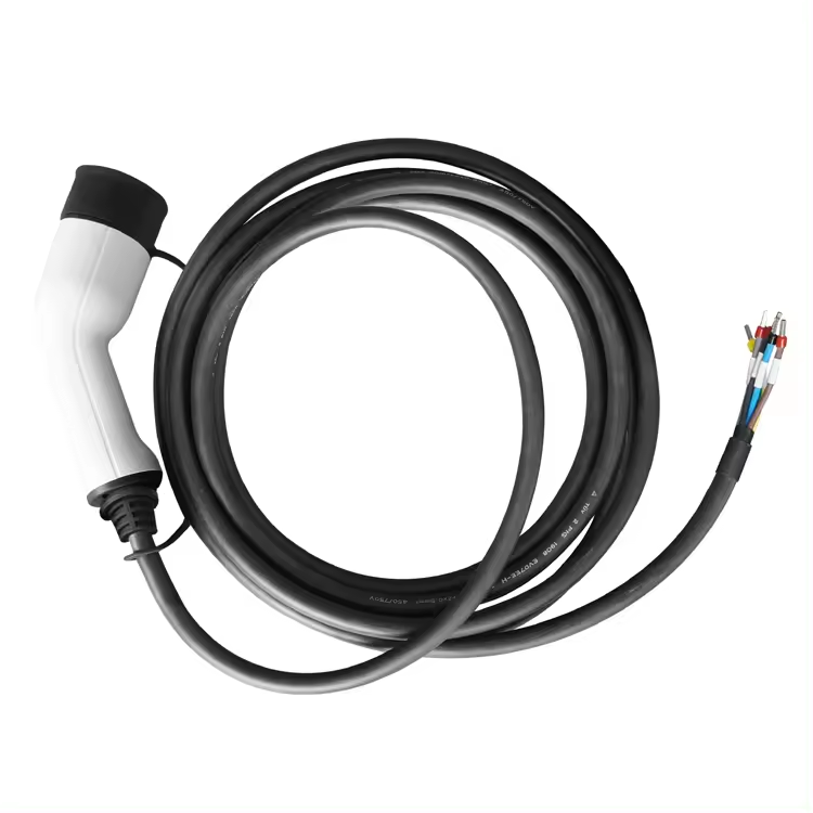 Type2 EV Charger Plug with Cable 16A/32A/63A MAX 40KW EVSE Charger Female IEC62196 Convertor for EV Car Charging Station