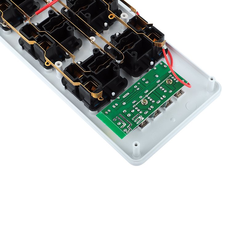 Wholesale Reasonable Price 16a Rated Current Smart Multifunction Plug Power Strip For Household