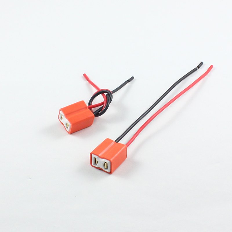 Car light H11 H8 H9 881 Female Ceramic Connectors Socket Pigtails H1 H3 9005 HB3 9006 HB4 H7 LED Bulb Holder Adapter Plug