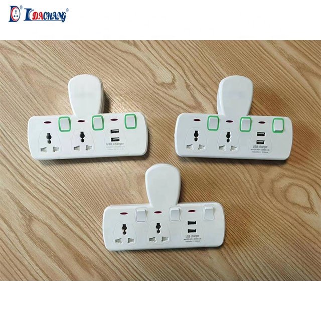 universal multi plug adapter with usb