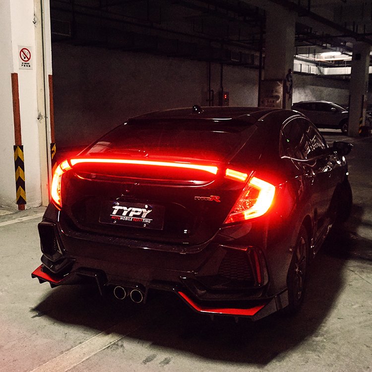 Car Rear Spoiler Lamp Accessory Part Plug and Play Tail Lamp Tail Light for Civic Hatchback