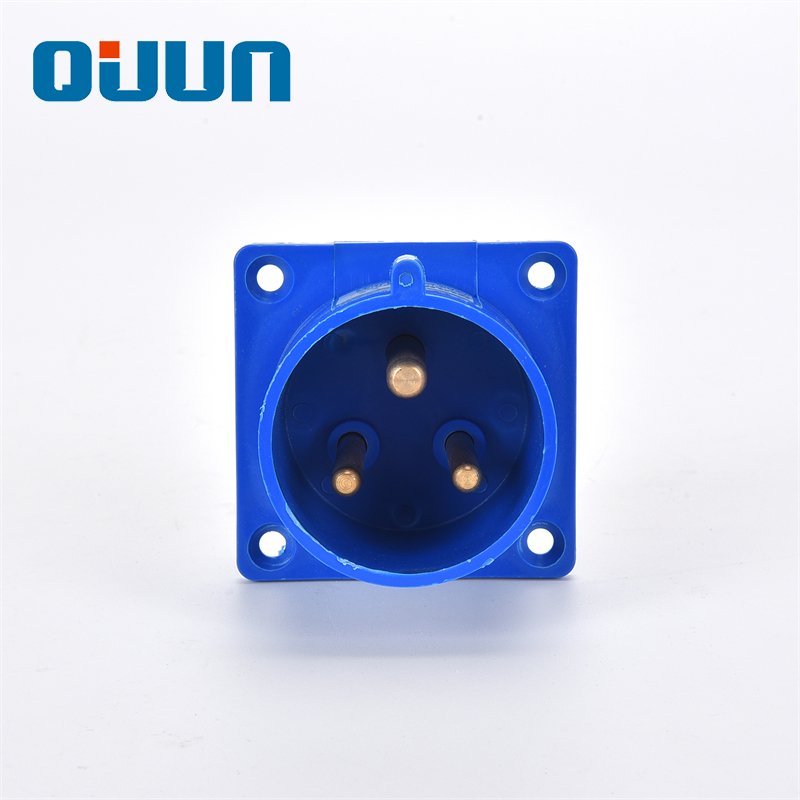Promotion high quality industrial power plug ip44 3p panel mount plug