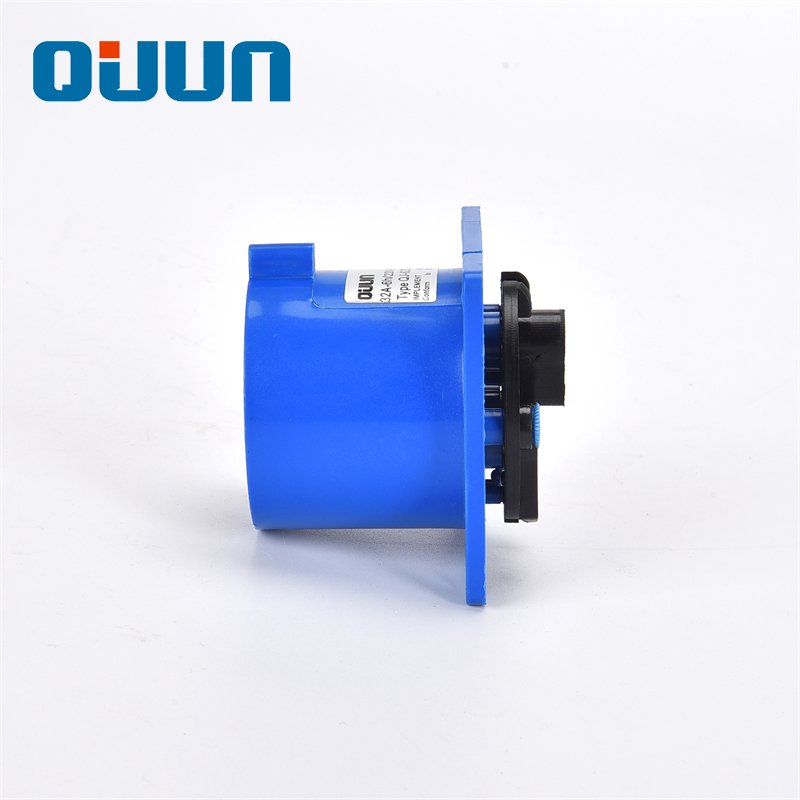 Promotion high quality industrial power plug ip44 3p panel mount plug