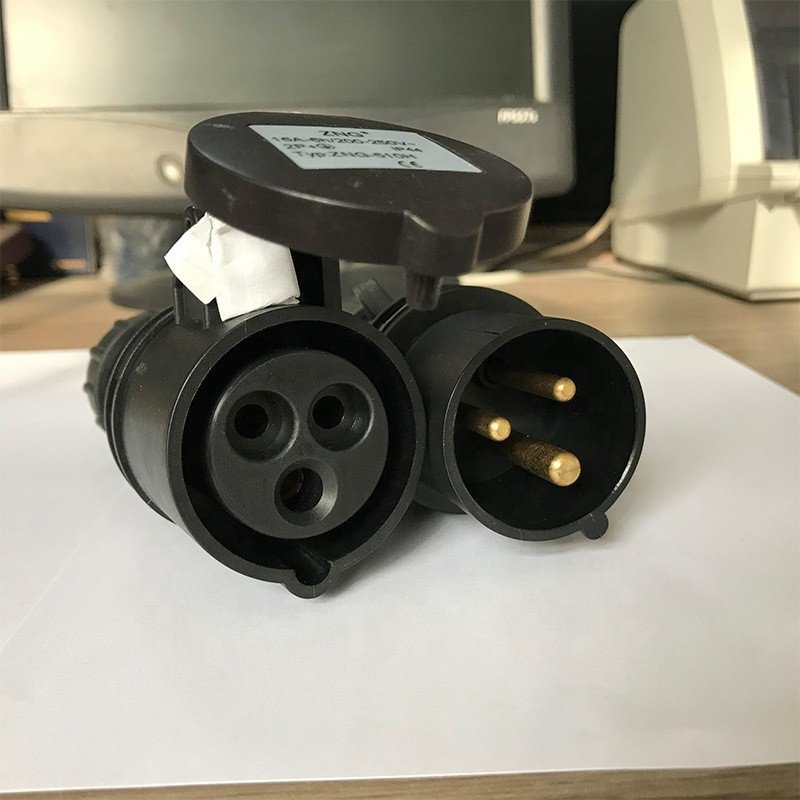 IP44 200V/250V 16A 3 Pin Black Industrial Plug And Socket Stage Power Plug With Socket
