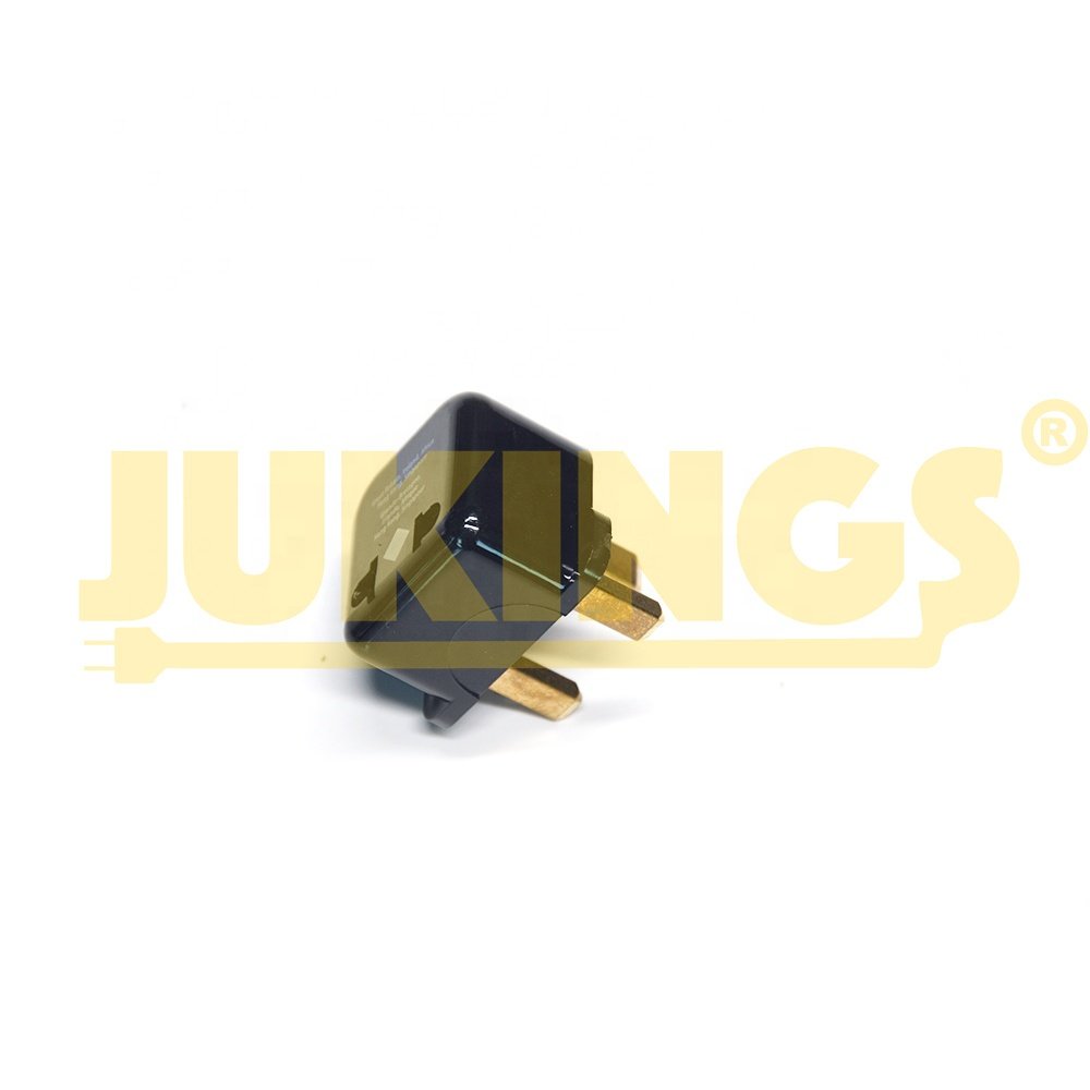 Universal Travel Adapter Plug Kit