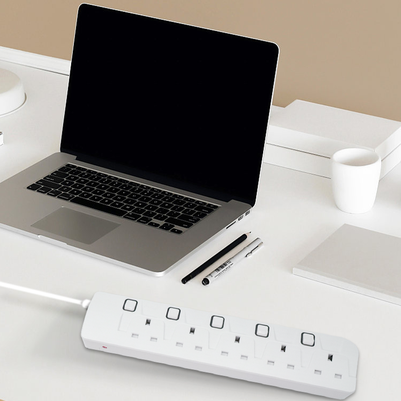 Hot Selling Fast Charger Electrical Power Strip 5 Way Plug Adapter Uk Type Smart Home Switch And Socket