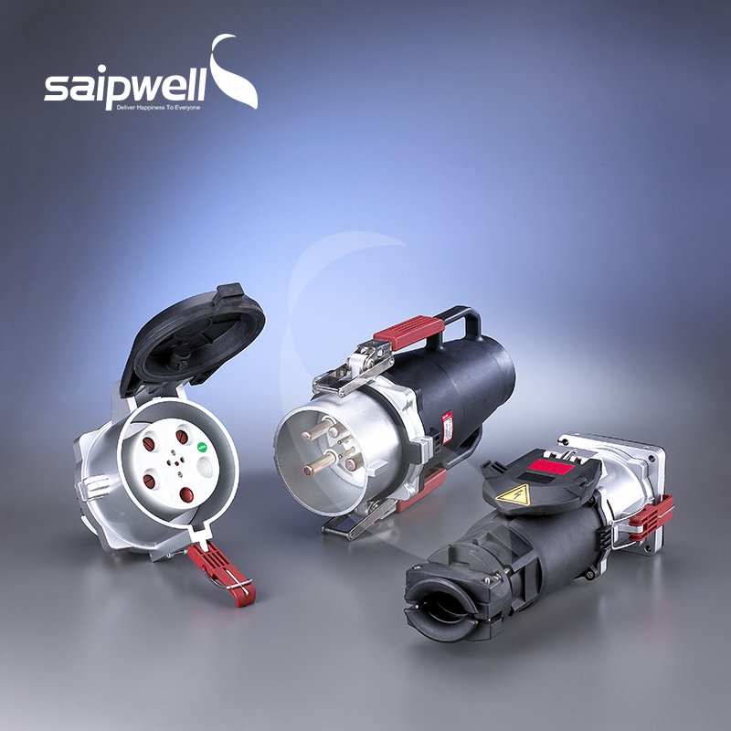 China Supplier Saip/Saipwell Male IP67 Industrial Socket Plug and Socket
