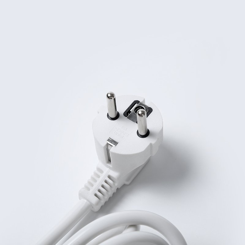 Stock 16A 3500W Europe Germany Socket European Plug 3 Meters Extension Power Strips with 2 USB Type-C