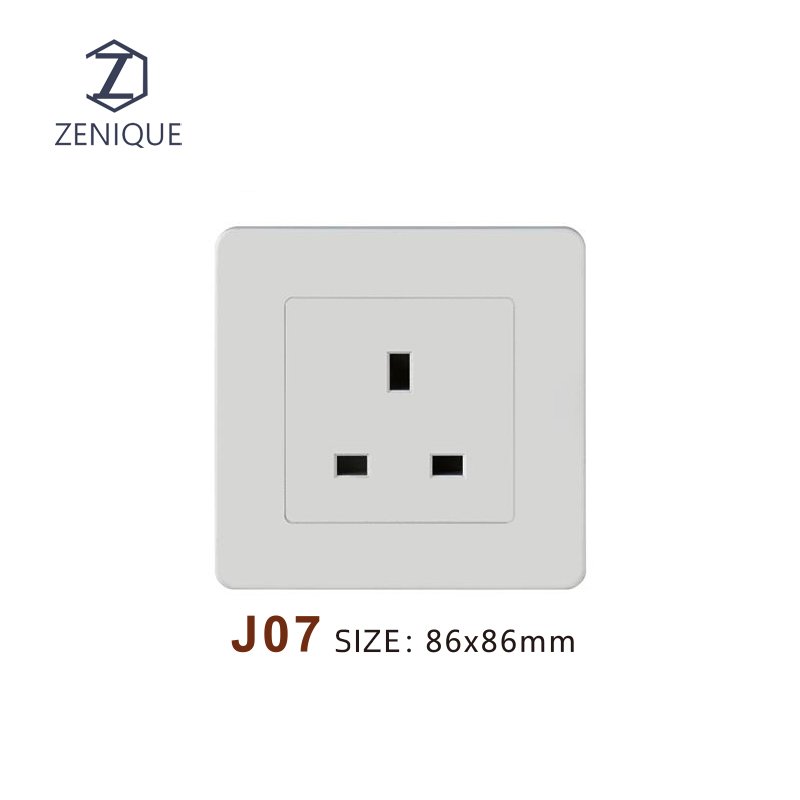 High Quality UK Standard 86*86 MM Power Outlet Electrical Accessories Wall Socket