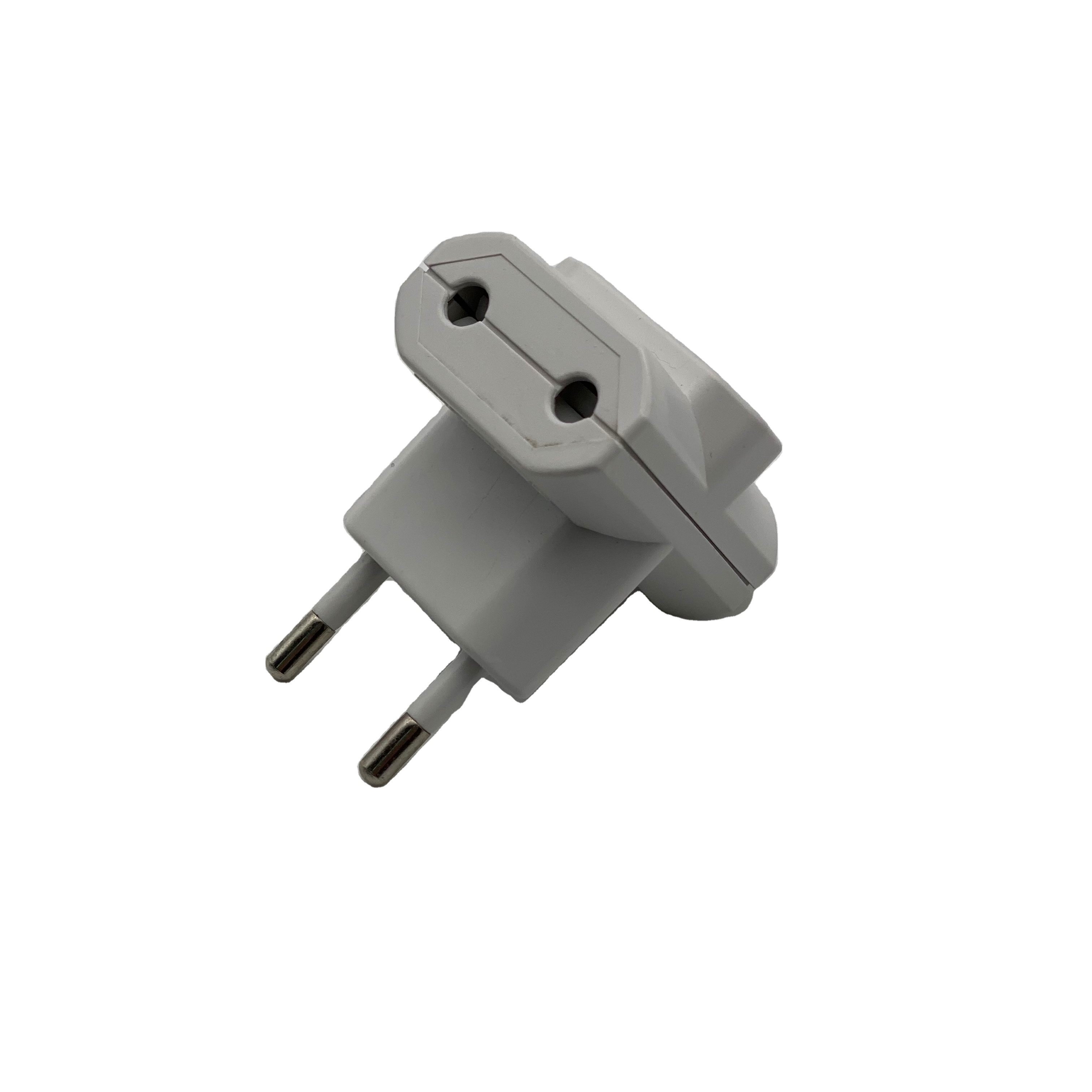 3-way plug/outlet EU Europe European travel adapter plug sockets