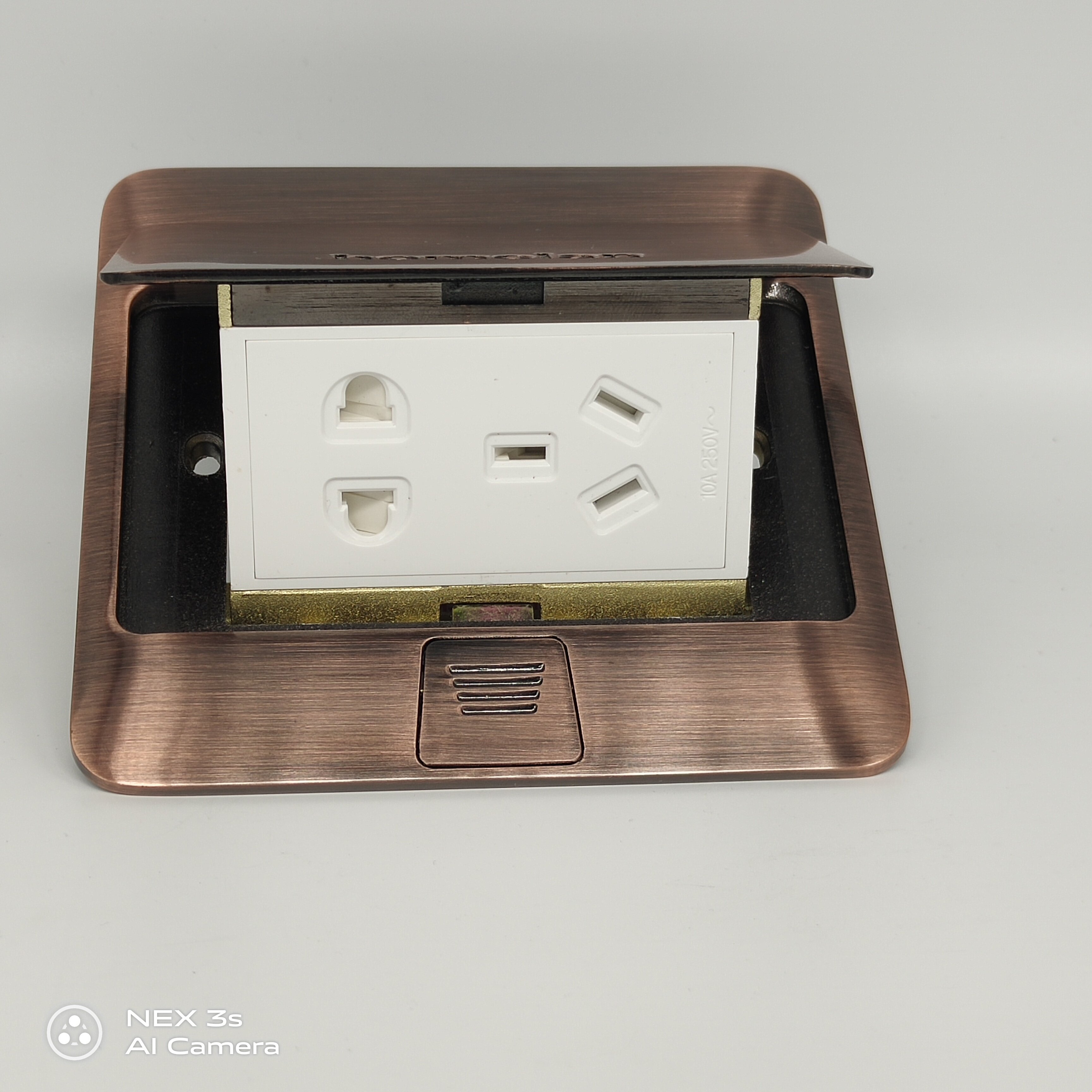 Soft Slow Pop-up Type Uk Us European German Standard Electrical Floor Plug Socket