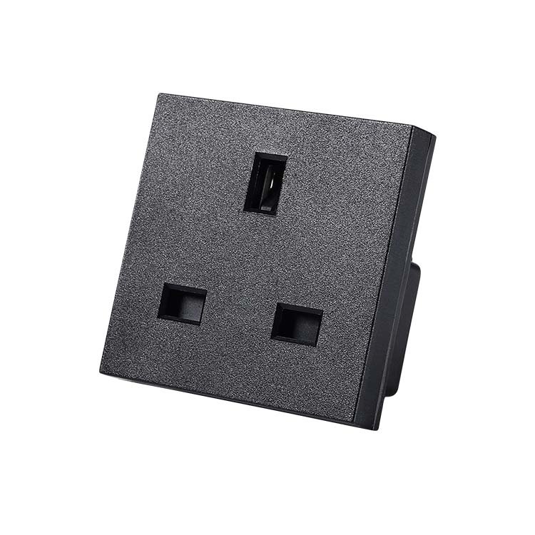 13A BSI Embedded Soft Card Protective Safety UK Outlet Socket For Industrial Use Wall Socket With US/EU Plug Standard
