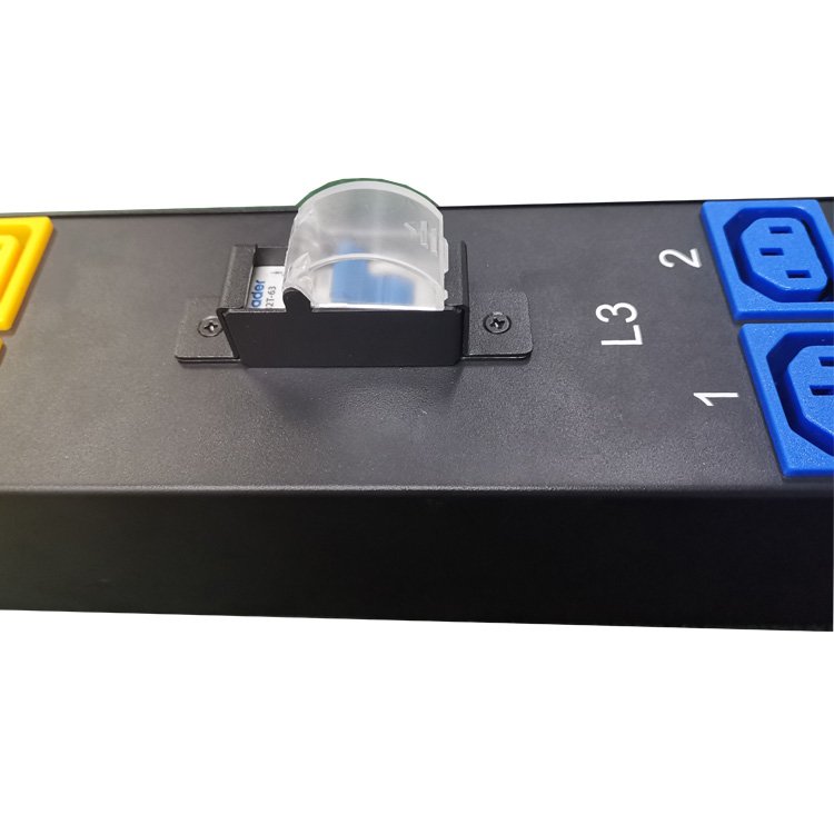 Three-phase data room 208V 380V400V 480V 440V 47kw24bit IEC C13 output power distribution unit switch PDU server plug and socket