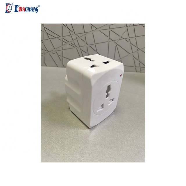 universal adapter 3 pin plug