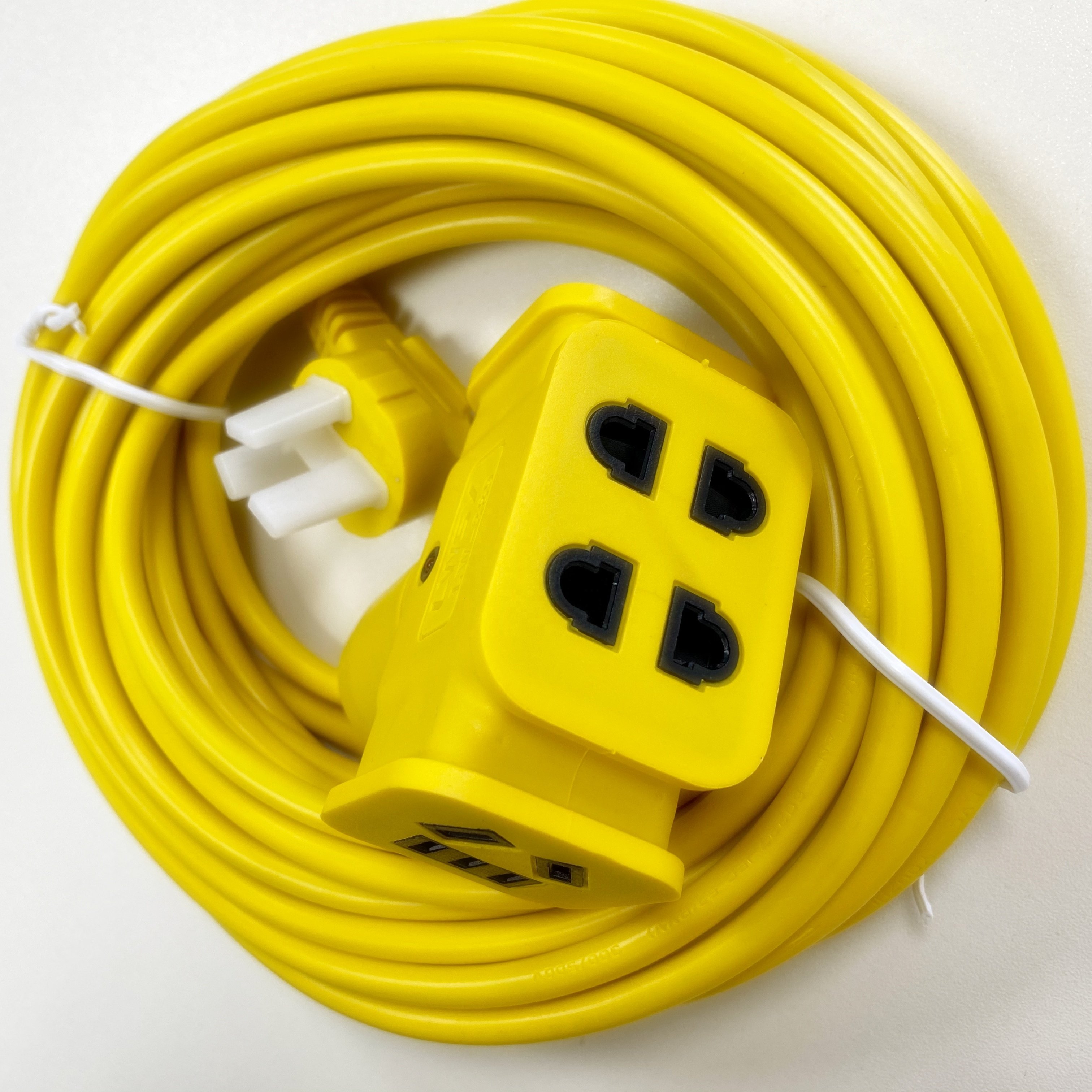 Multi-function Safety Fire-resistant Insertion Plug Socket