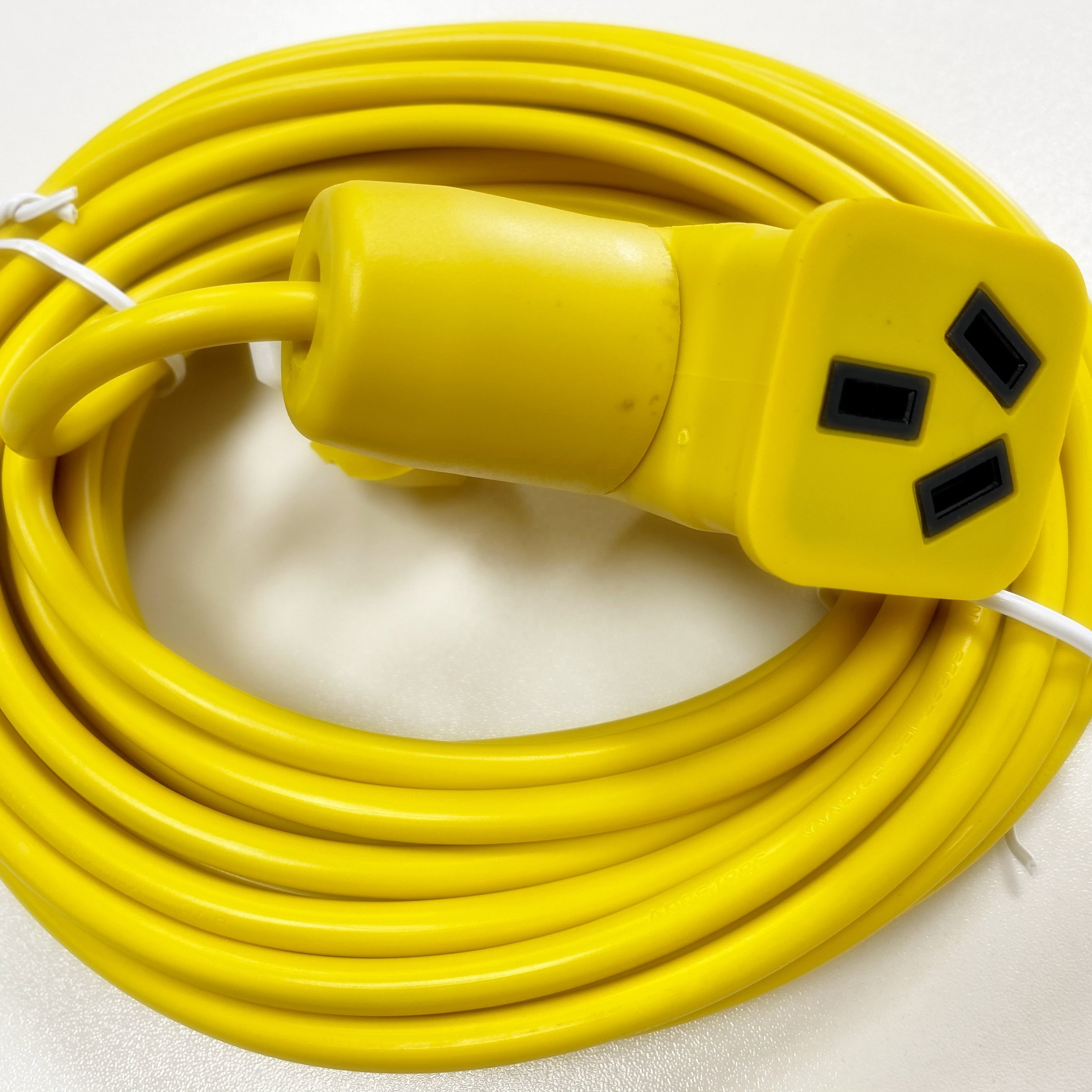 Multi-function Safety Fire-resistant Insertion Plug Socket