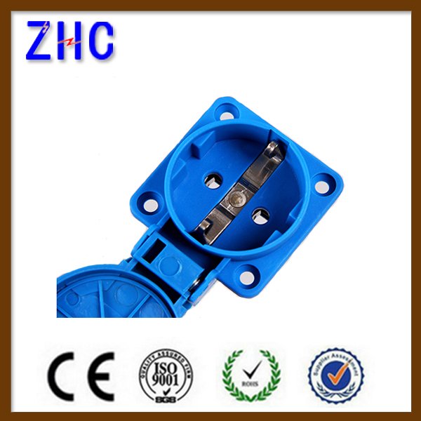 German schuko plug & socket 2p+e 16A