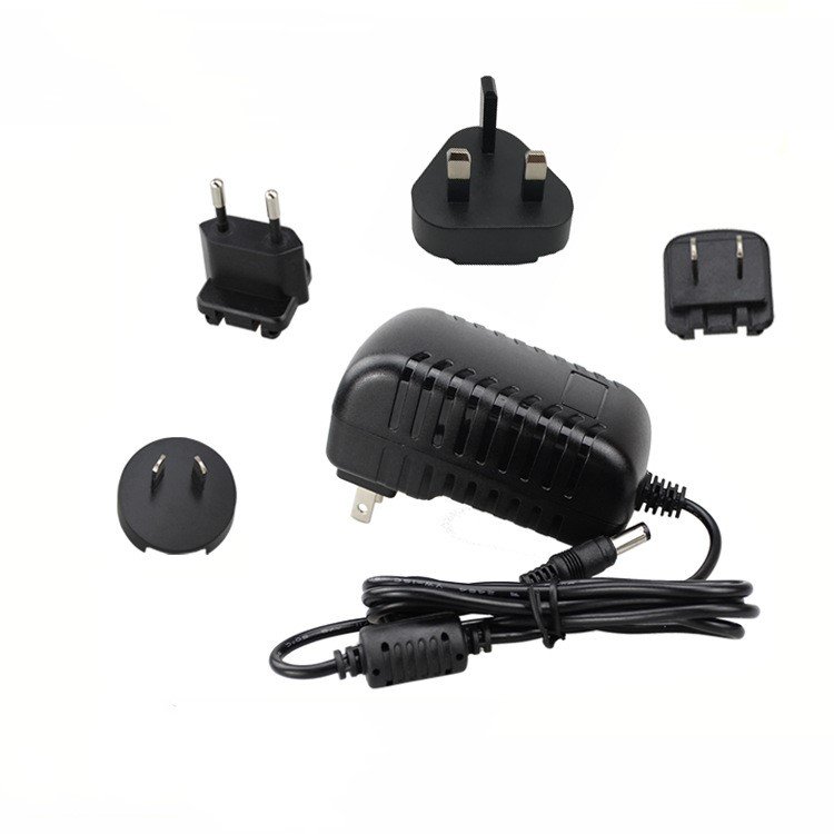 Universal travel adaptor interchangeable/detachable plug power adapter 5v 3a for multiple countries