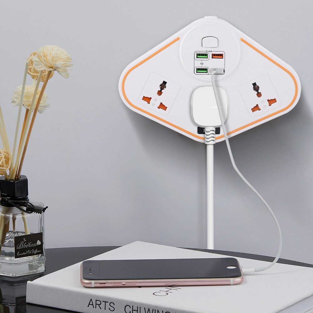 WINNING STAR ST-4030 10A 2500W 19.8*13.5*3.3 CM Hot Sale Multi Plug Extension Socket Power Strip With Usb Ports