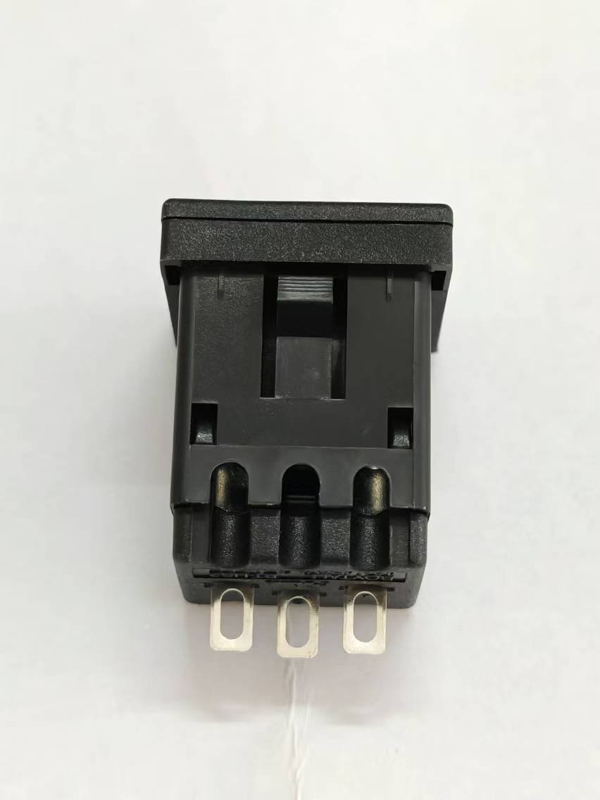 American Standard 15A/125V TR Protection door Socket Industrial Electrical Outlet NEMA 5-15R Plug Tamperproor