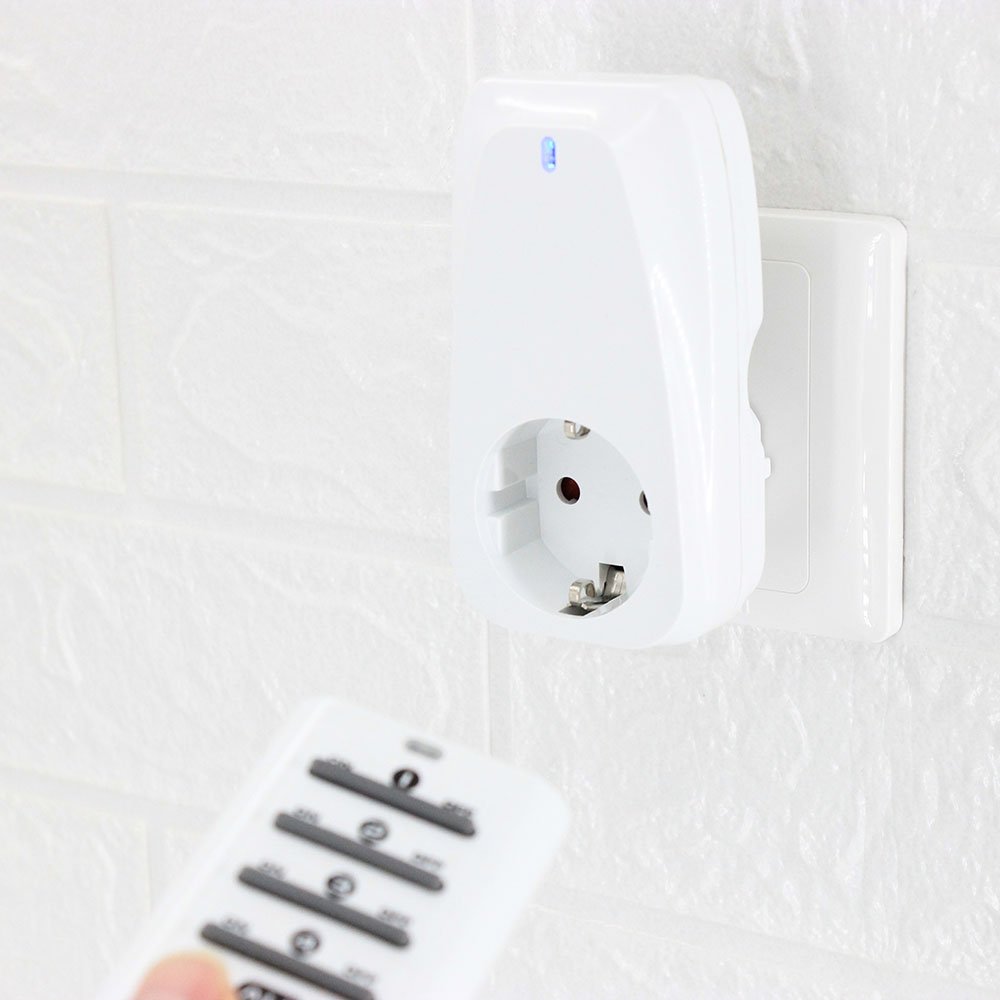 Hot Sell Socket With Rf Remote Control Wall Plug Socket Battery Powered Plug Socket
