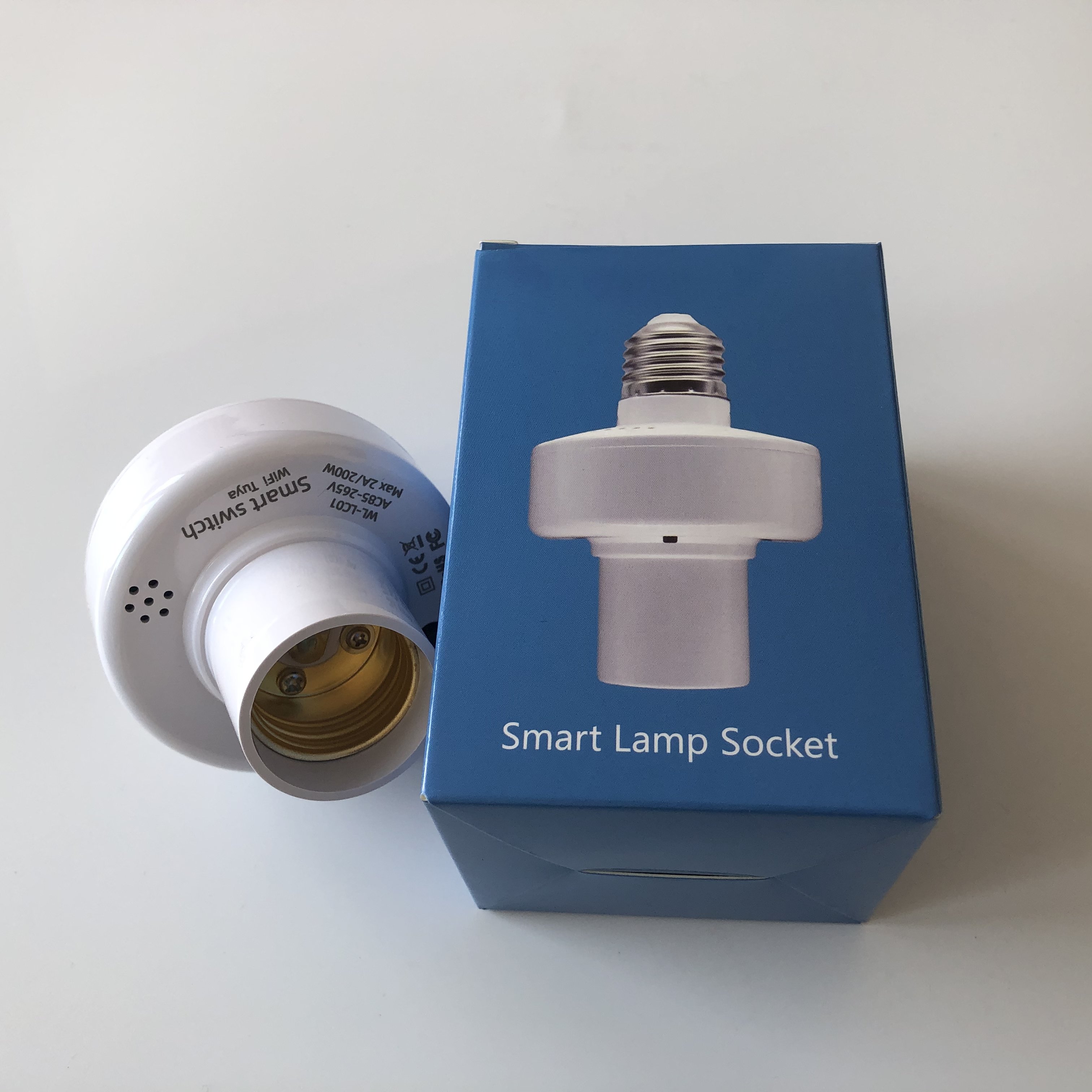 WL-LC01WB Tuya Smart Lamp Socket
