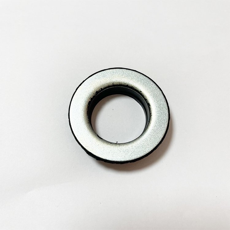 Jinwo OEM Professional Wholesaler China Good Price Car Auto Spare Parts OEM 90480-30025 Spark Plug Tube Oil Seal
