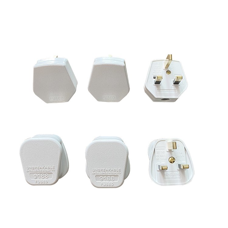 13 Amp Fused Three Pin UK Fused 3 Pin Plug PC Plug Top Fused White