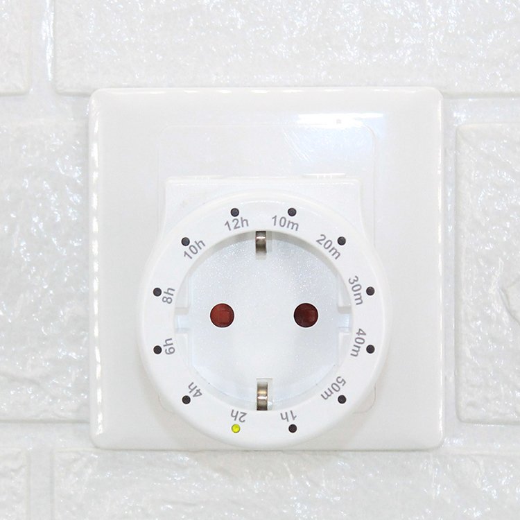 EU 24 Hours Programmable Manual Mechanical Timer Single Outlet Plug Switch Timer Socket