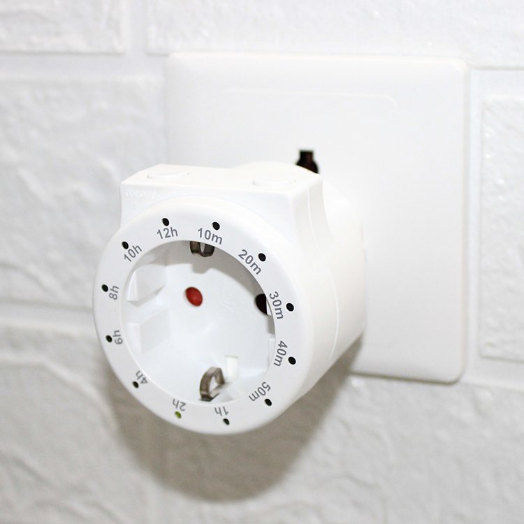 EU 24 Hours Programmable Manual Mechanical Timer Single Outlet Plug Switch Timer Socket