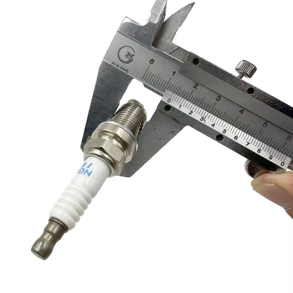 MY800-3705002 7U4DN Yuchai LNG engine original spark plug