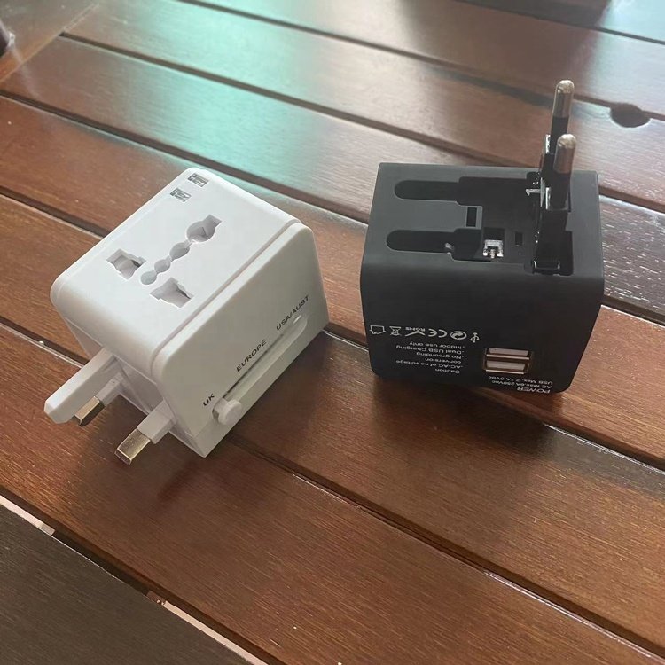 cantell universal adapter Type C travel charger usb adaptor EU AUS UK US plug socket