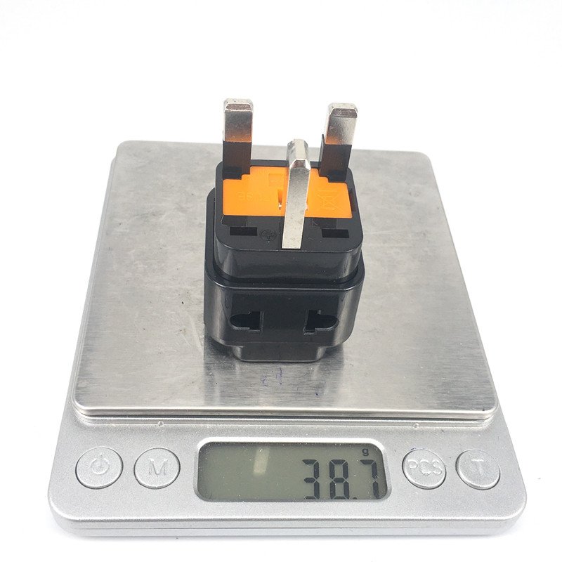 Universal to UK plug adapter 2 Way England 3 Pin 250v Adapter Plug 13A250V built-in fuse 13A multifunction extension plug