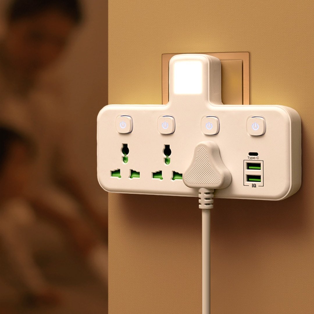 UK/EU/Schuko/USA/Thailand/Australia Standard Travel Adapter Converter Plug Pin Strip Socket with Type-c Charging Plug