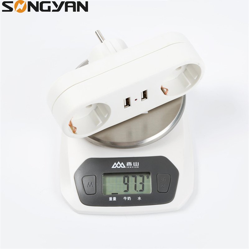 Multi conversion socket 16A compact earthed european travel plug socket adapter with 2 usb