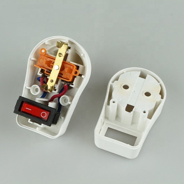 Top quality 16A 250V SCHUKO PC plug and socket converter with the switch