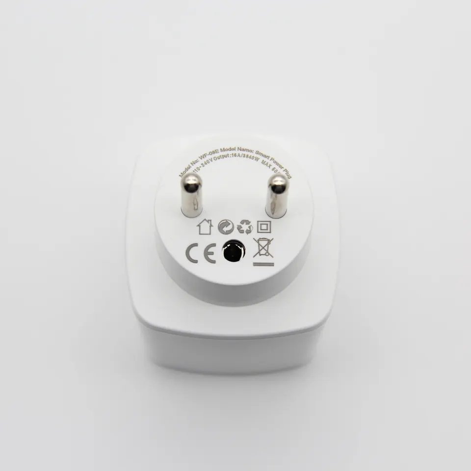 Wholesale smart wall socket Remote Control Smart travel adapters Wifi Wireless Mini EU Power plug adapter
