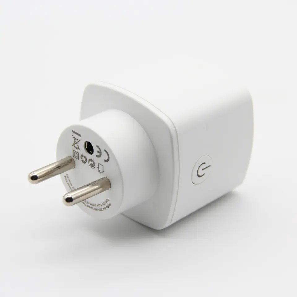 Wholesale smart wall socket Remote Control Smart travel adapters Wifi Wireless Mini EU Power plug adapter