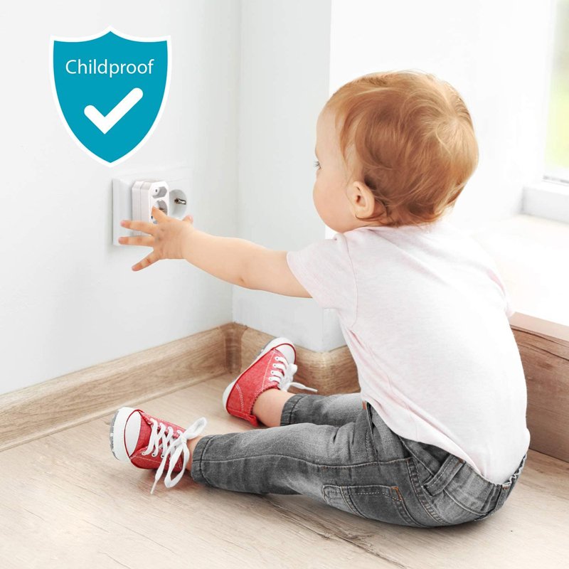 OEM/ All In One Worldwide Ac Power Wall Charger Plug With 3-U 1- C Ports and 100V-250V 4000W 16A EU standard