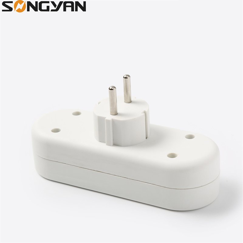 Universal 2 3 way plug adaptor europe power socket travel adapter socket with grounding