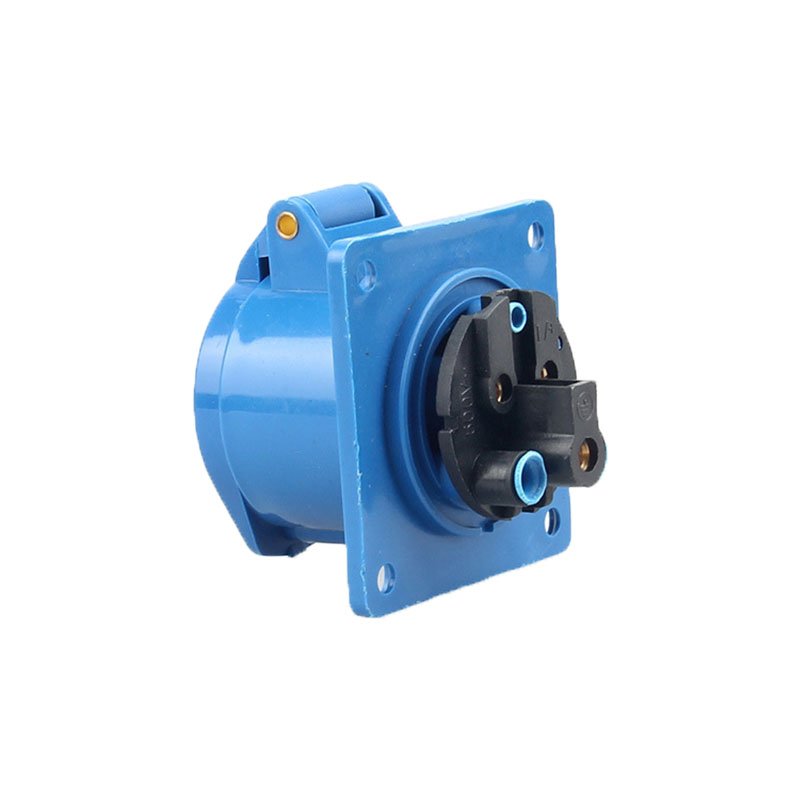 three-phase socket ZZ313 2P+E 220V 16A IP44 Outdoor three hole aviation plug