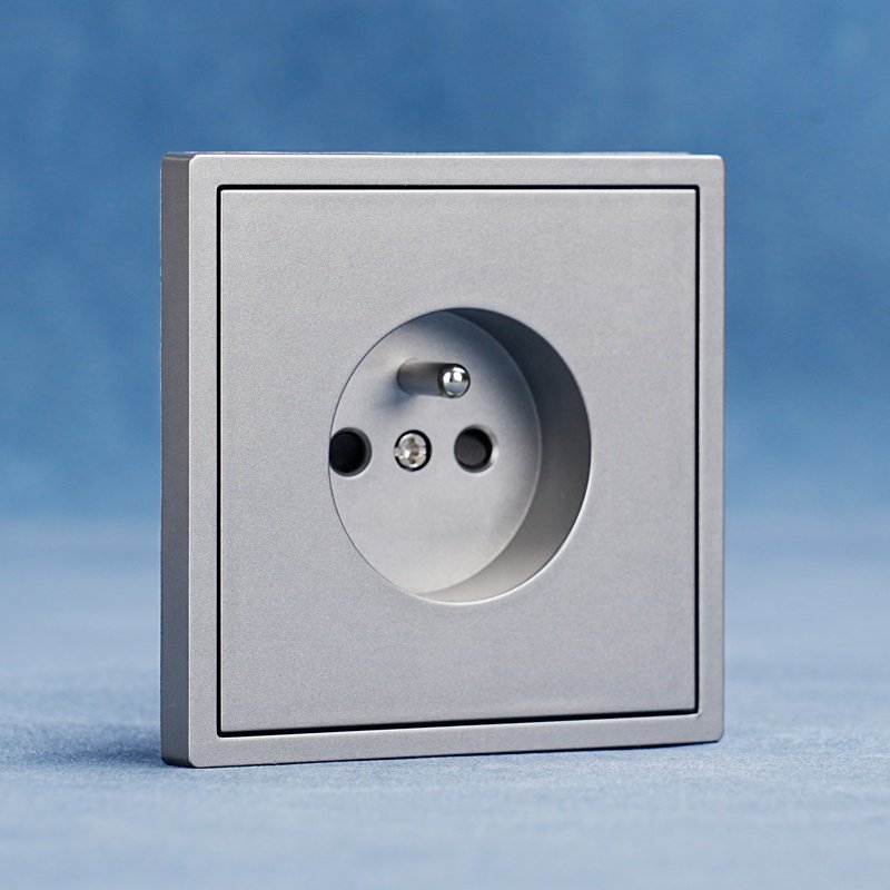 European Electric Socket Manufacturer Large PC Panel Board 220 Volt 16A French Plug Socket